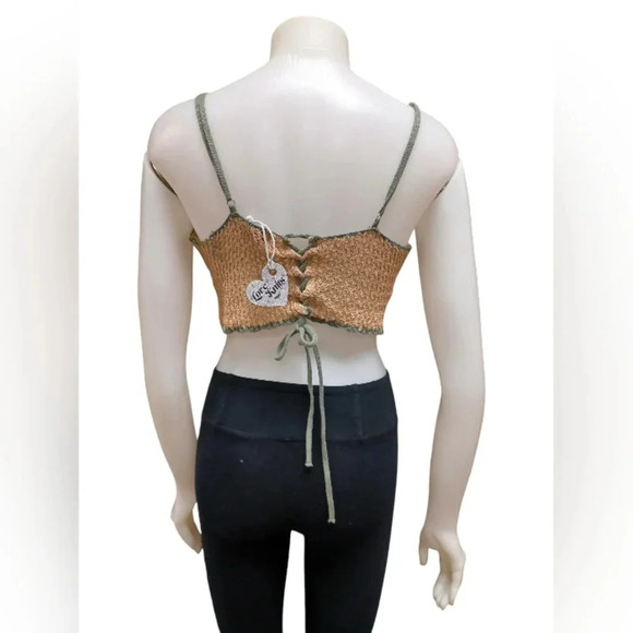 Love Knits NWT Tan and Green Knit Crop Top  Size Medium - Picture 2 of 6